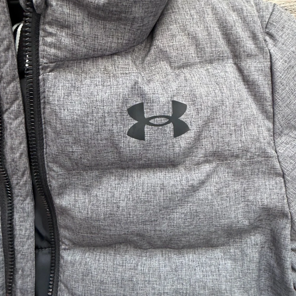 Under Armour Boys Gray Puffer Jacket